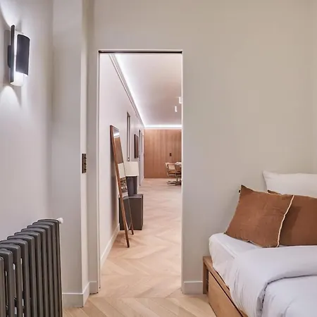 Superb Ac Center Of Le Marais Apartament