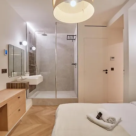 Superb Ac Center Of Le Marais * Paris